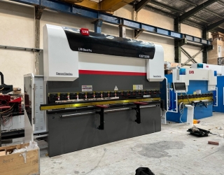 واردات انواع پرس برک CNC NC موجود