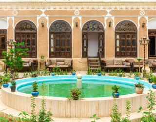 هتل سنتی رز یزد 