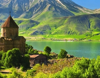 تور وان