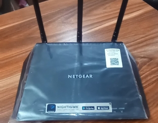 اینترنت پرسرعت با روتر حرفه‌ای NETGEAR – نو و آماده استفاده