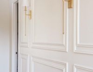 قاب بندی حرفه ای دیوار