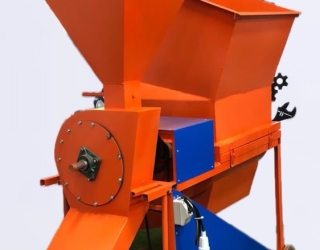 92953929-9C6E-4B92-9750-081A59F10331