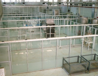 طراحی و تولید پروفیل آلومینیوم پارتیشن های نمایشگاهی