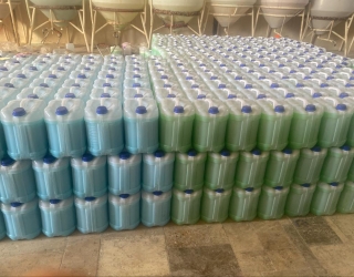 فروش ویژه مایعات لباسشویی گالنی