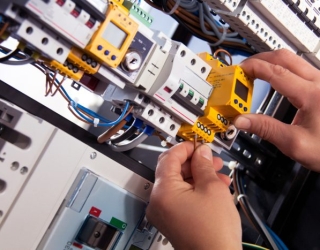 electric-4198293_1920-e1573643548504