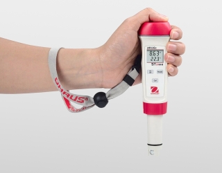 مولتی پارامتر قلمی اوهاس مدل ST20M