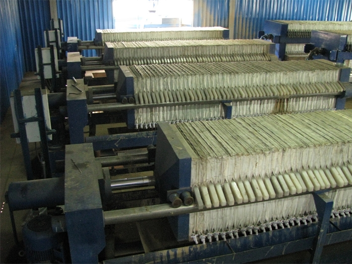 طراح وسازنده انواع صفحات ودستگاه های فیلترپرس وپارچه های فیلتر