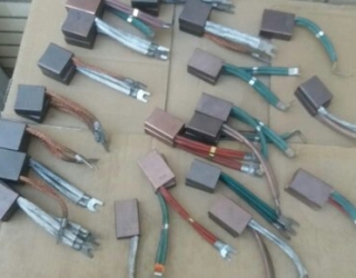 ذغال الکترو موتور سایز بزرگ