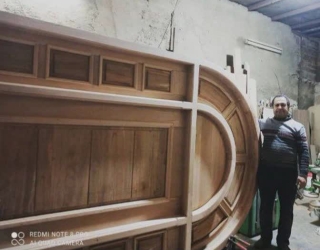 کارهای چوبی اعم از ساخت و تعمیرات کلیه کارهای چوبی ساختمان