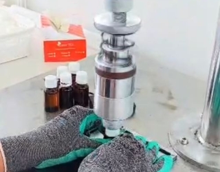 دستگاه دربند پیچی نیمه اتوماتیک با قابلیت تنظیم