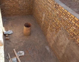 عایق بندی مجدد استخرهای عمودی با دیواره های بتنی