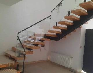 5892e8543165363bcc12040e57c01f47