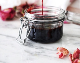 Healthier Pomegranate Molasses