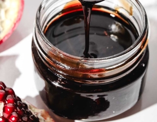 Homemade Pomegranate Molasses And How To Use It